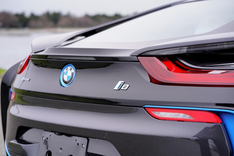 Детали экстерьера BMW i8 (I12) 2014 года  (NA) (фото 18 из 23)